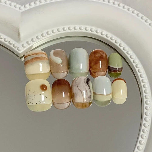 Luxury Artificial Nails In Elegant Marble Design Bowlift