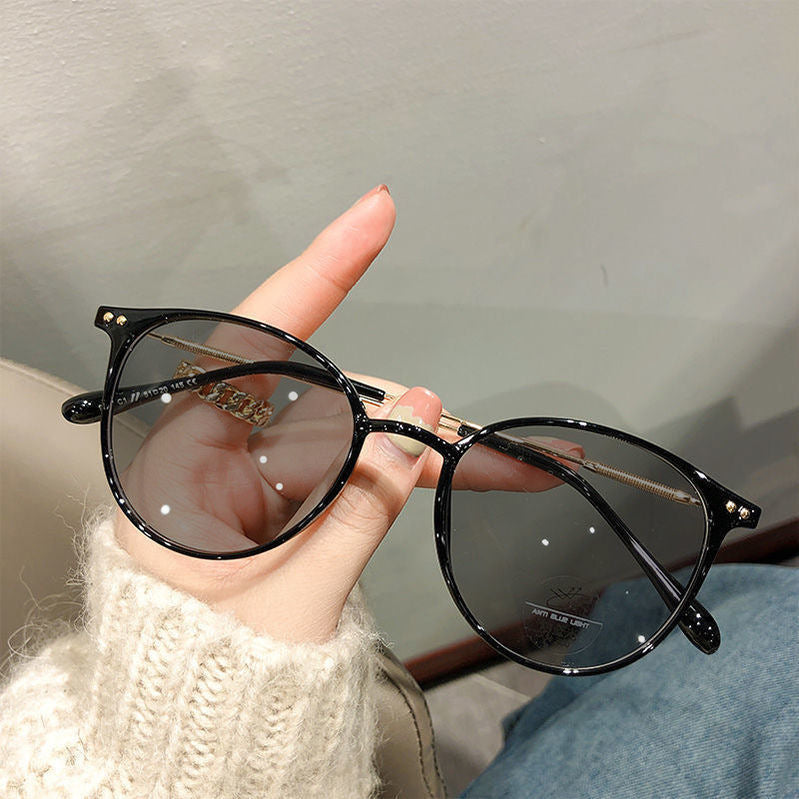 Women's Cat-Eye Sunglasses with Anti-Blue Light Technology Bowlift