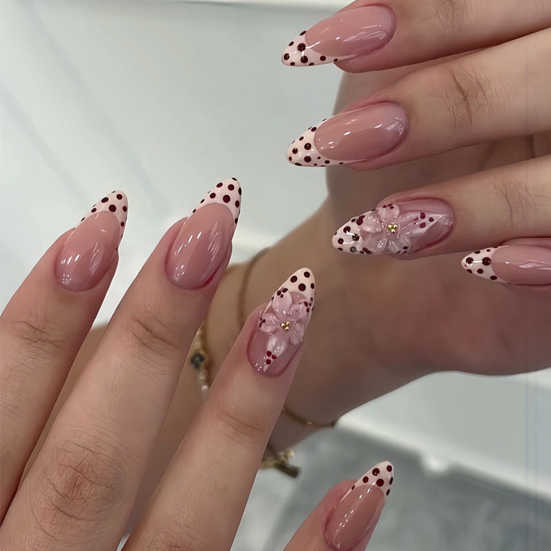Themed Floral Press-On Nail Set Bowlift