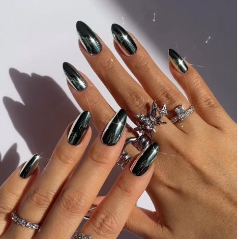 Glossy Black Stiletto Press-On Nails Bowlift