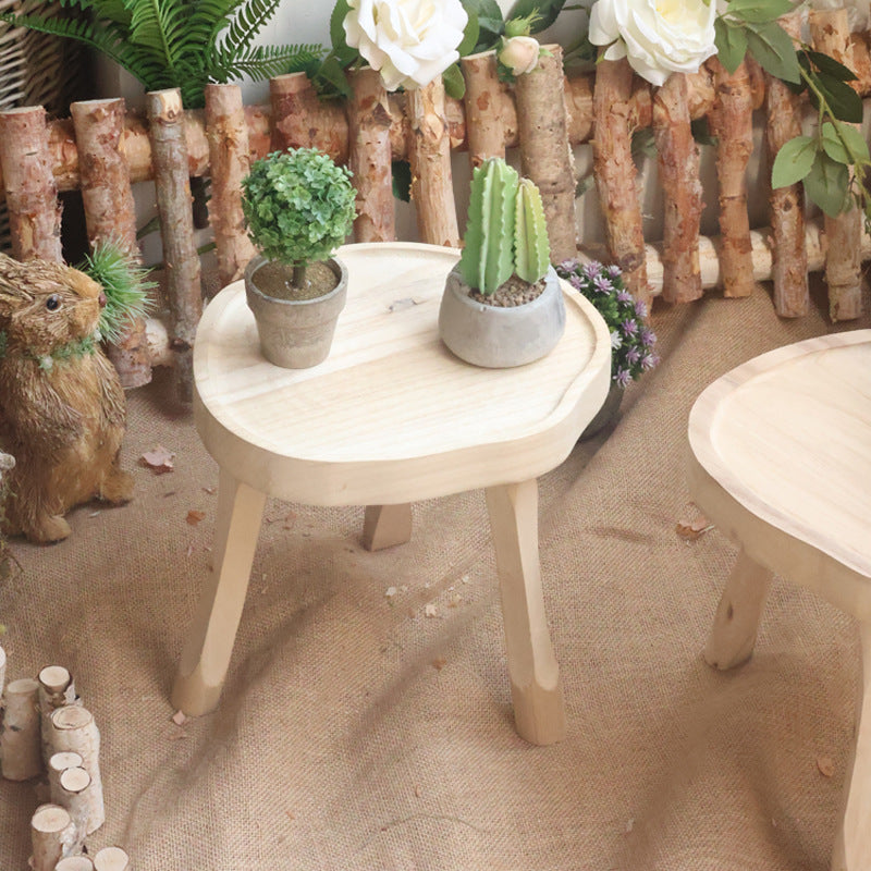Elegant wood side table Bowlift