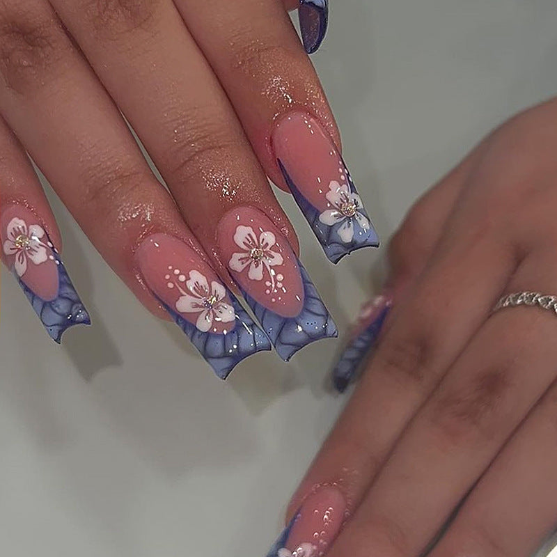 Elegant Press-On Nail Art Collection Bowlift