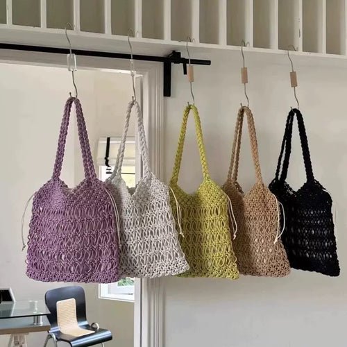 Hand-knotted shoulder bag with fine mesh design Bowlift