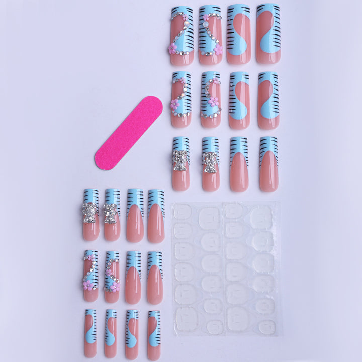 Artificial nails with elaborate decorations Bowlift