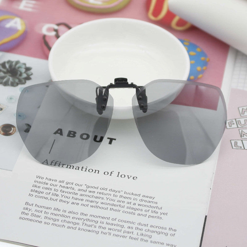 Women's fashionable oversized sunglasses with square design Bowlift