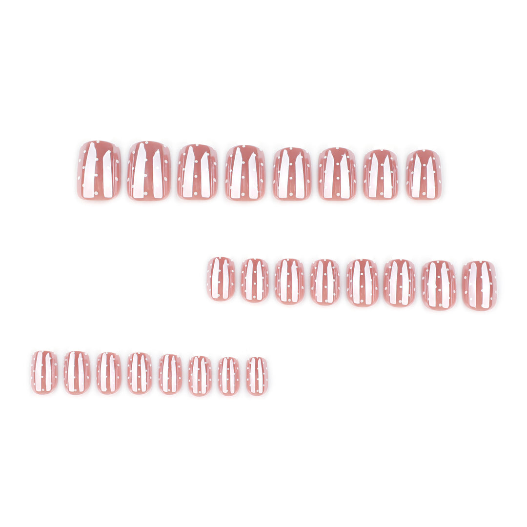 Kreative Gel-Nails Bowlift