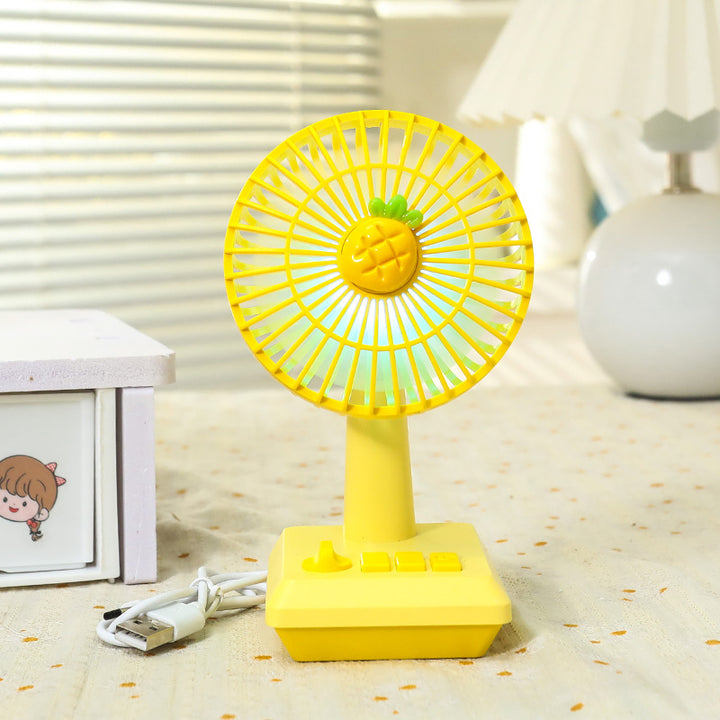 Ladies portable USB table fan in cheerful pineapple design Bowlift