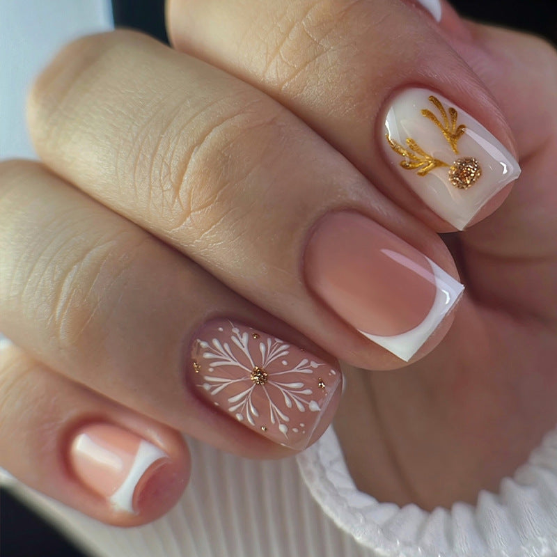 Nail set with elegant Christmas motifs Bowlift