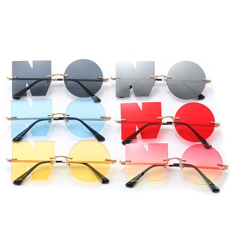 Women's extraordinary geometric sunglasses with striking design Bowlift