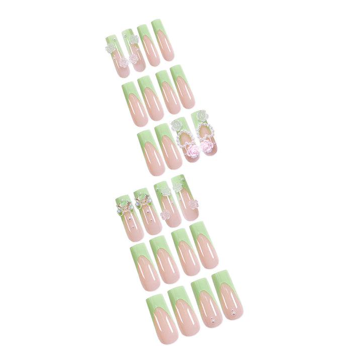 Artful artificial nails with floral and decorative accents Bowlift