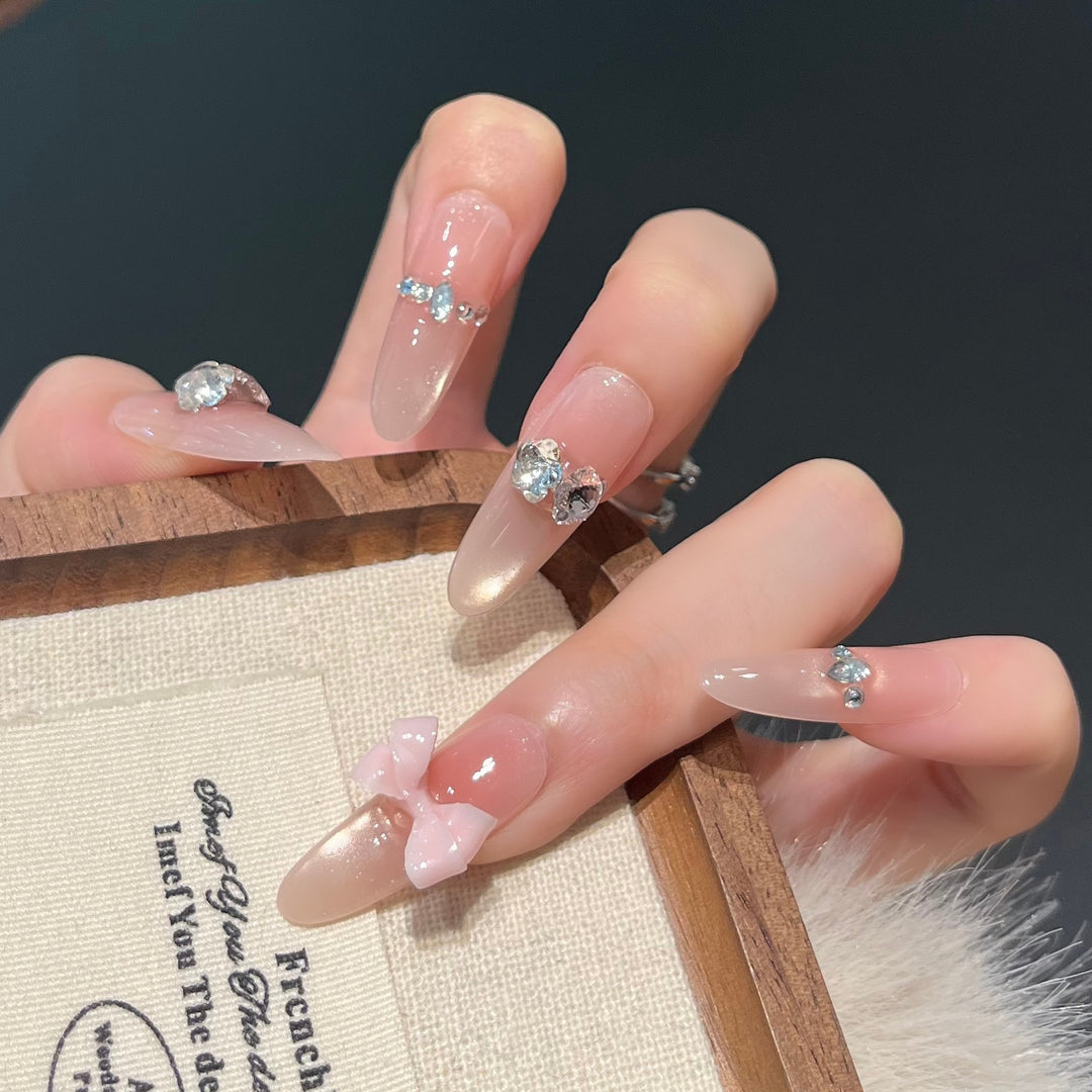 Decorative Manicure Set Bowlift