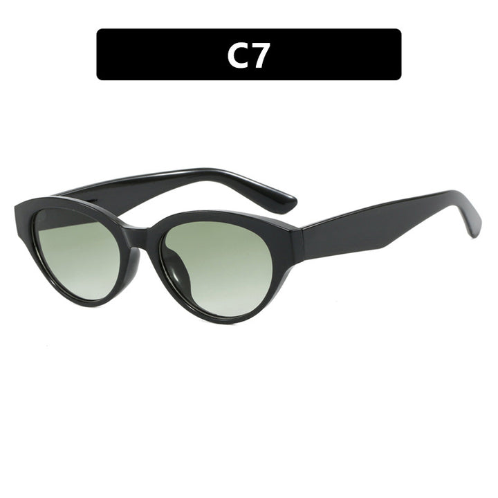 Women's Cat-Eye Sunglasses with protective UV filter and elegant frame Bowlift