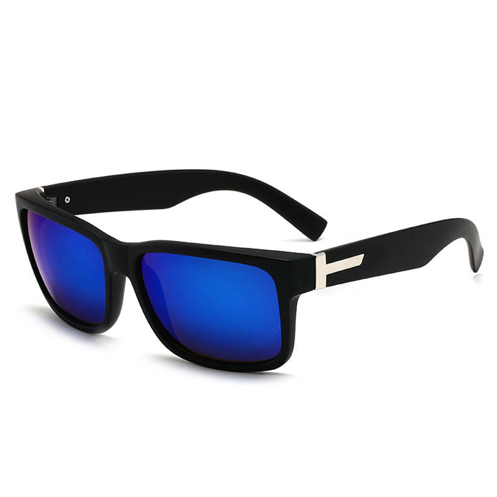 Ladies Stylish Sunglasses with Distinctive Frame Bowlift