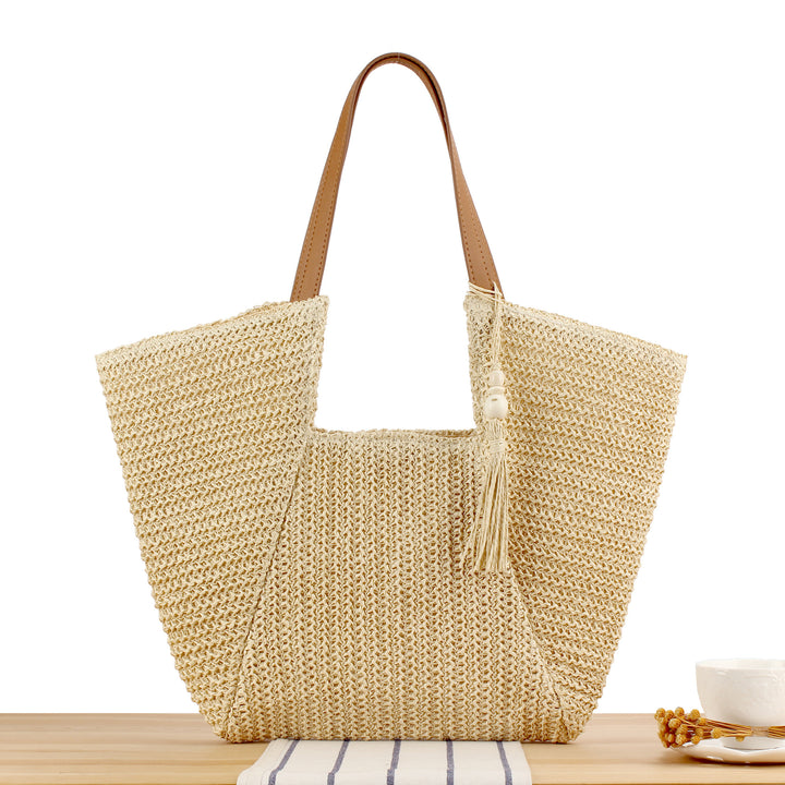 Handbag Made of Handwoven Raffia with Elegant Leather Accents Bowlift