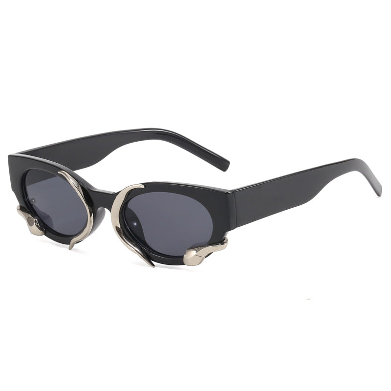Women’s designer sunglasses with extraordinary detail Bowlift