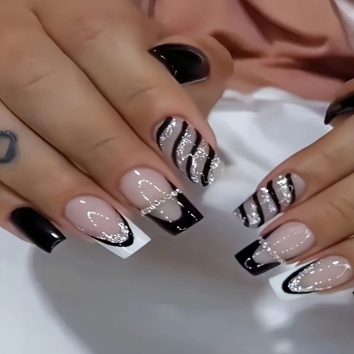 Artificial nail set with glamorous glitter and stripe designs Bowlift
