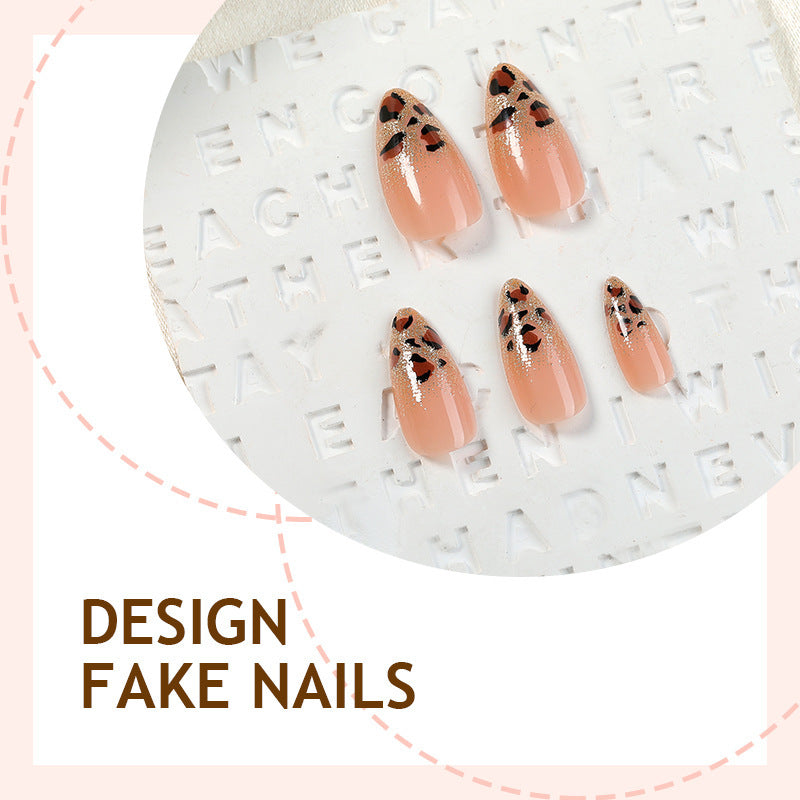 Creative Nail Art Set with Leopard Pattern Bowlift