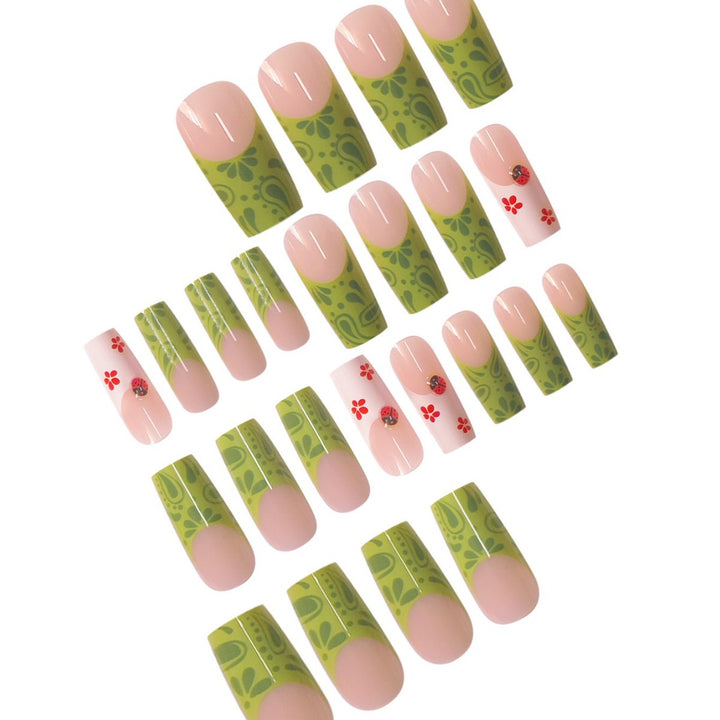 Creative Floral-Inspired Press-On Nail Extensions Bowlift