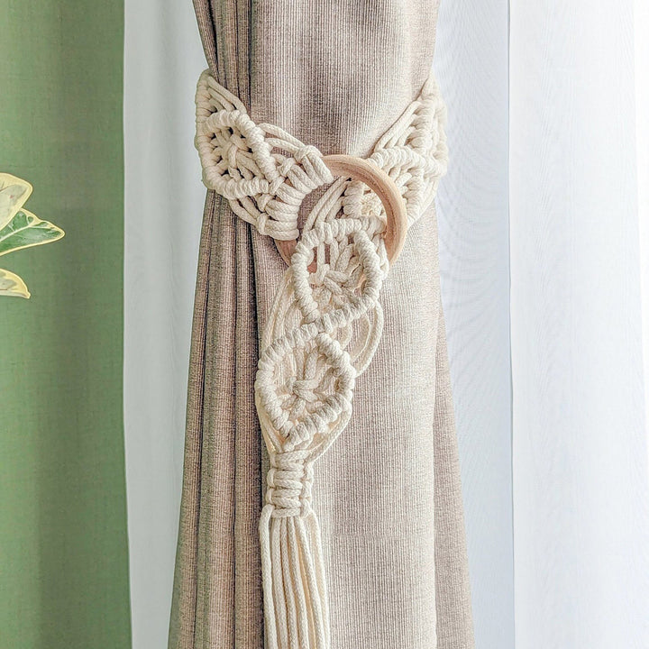 Macrame Curtain Tieback with Wooden Ring Bowlift