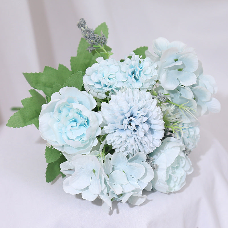 Decorative artificial flower bouquet Bowlift