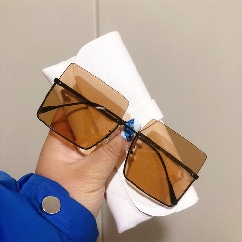 Fashionable Oversized Square Sunglasses Bowlift