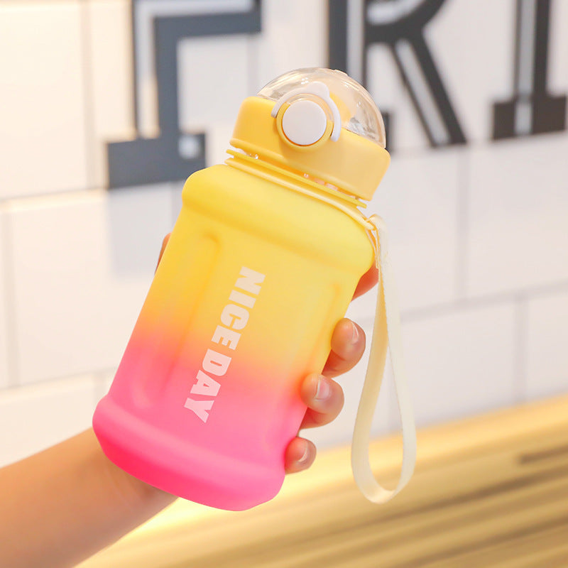 Women's Sporty Water Bottle with Practical Closure Mechanism Bowlift