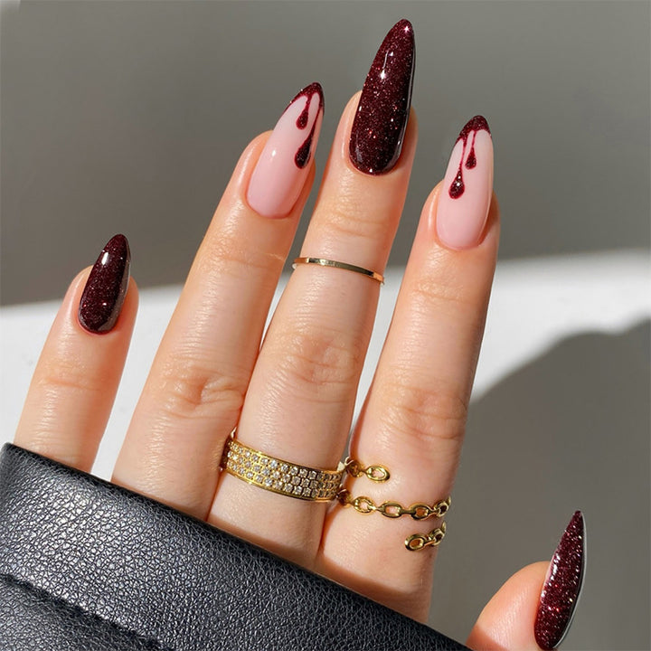 Glamorous Glittery Press-On Nail Set Bowlift