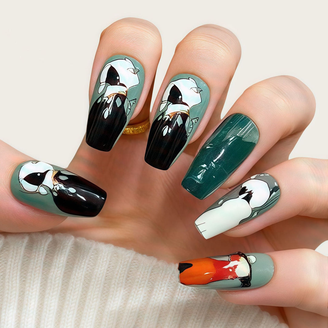 Artistic nail decorations with 3D designs Bowlift