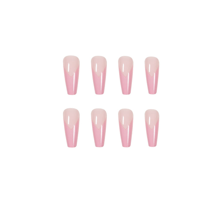 Artistic artificial nails in elegant stiletto style Bowlift