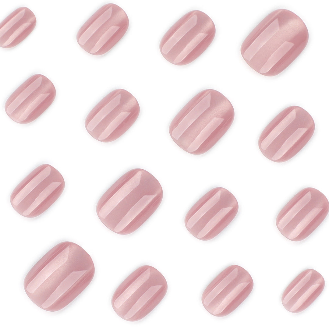 Elegant Nail Art with High Gloss Finish Bowlift