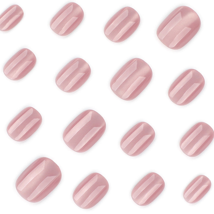 Elegant Nail Art with High Gloss Finish Bowlift
