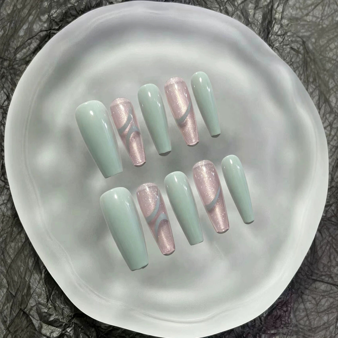 Long Stiletto Nail Art Bowlift