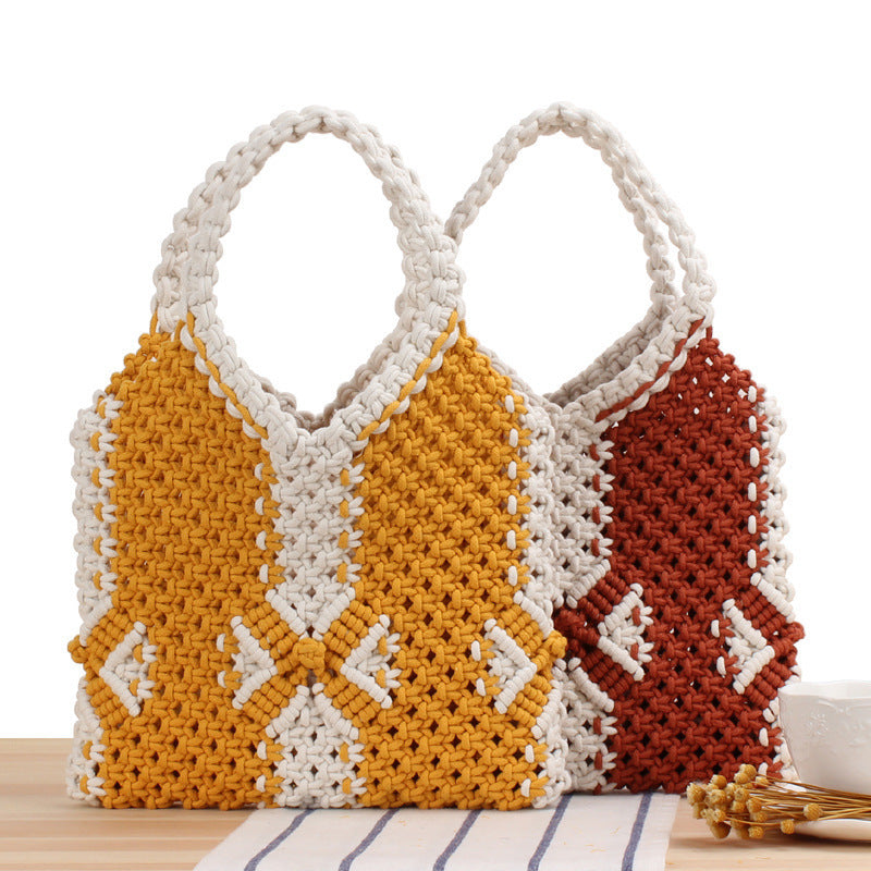 Hand-knotted tote bag in modern style Bowlift