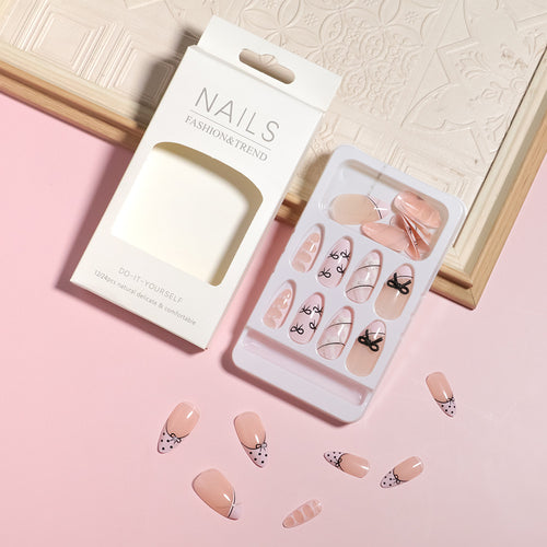 DIY Artistic Press-On Nail Set Bowlift