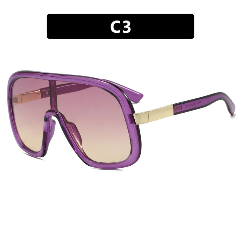 Women's oversized sunglasses in elegant retro design Bowlift