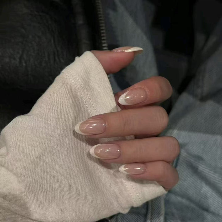 Stylish Press-On Nail Wraps Bowlift
