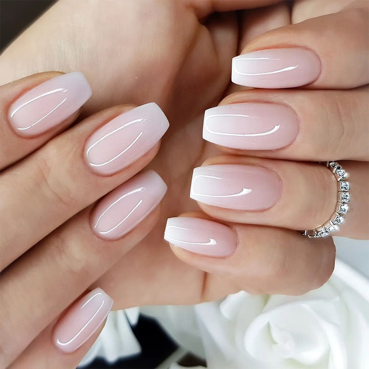 Acrylic nail set with glamorous transition effects Bowlift