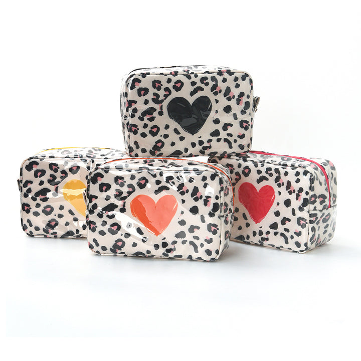 Stylish Make-Up Bag Bowlift