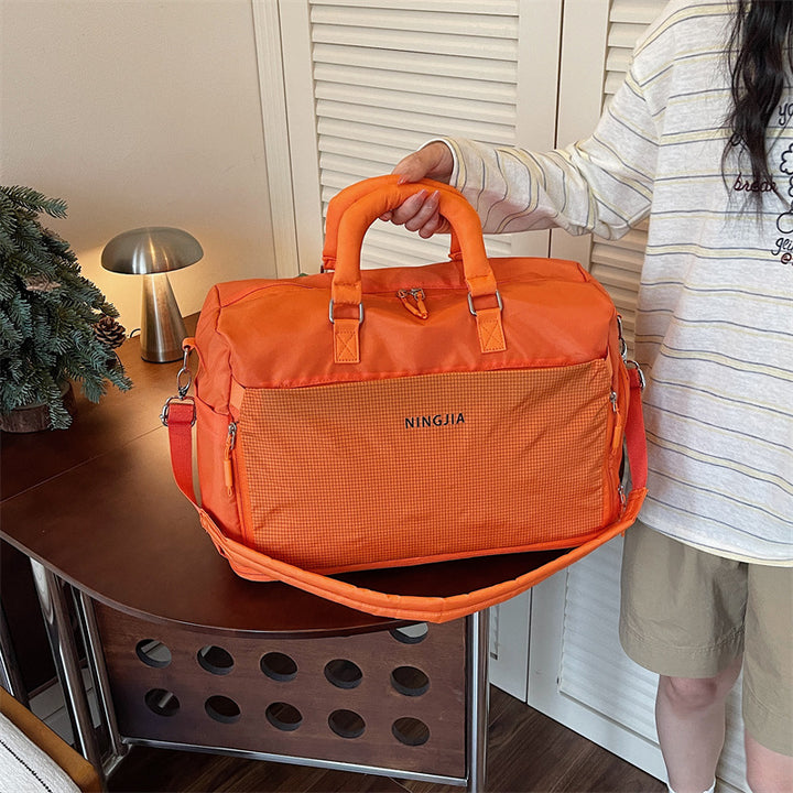 Multi-Functional Sports Duffle Bowlift