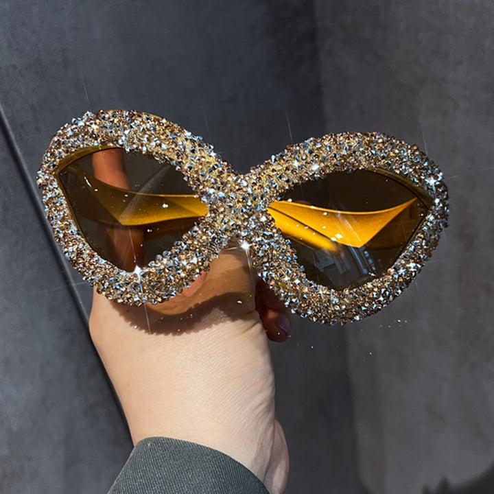 Ladies extravagant sunglasses with sparkling crystal embellishments Bowlift