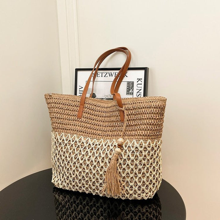 Elegant and Spacious Rattan Bag Bowlift