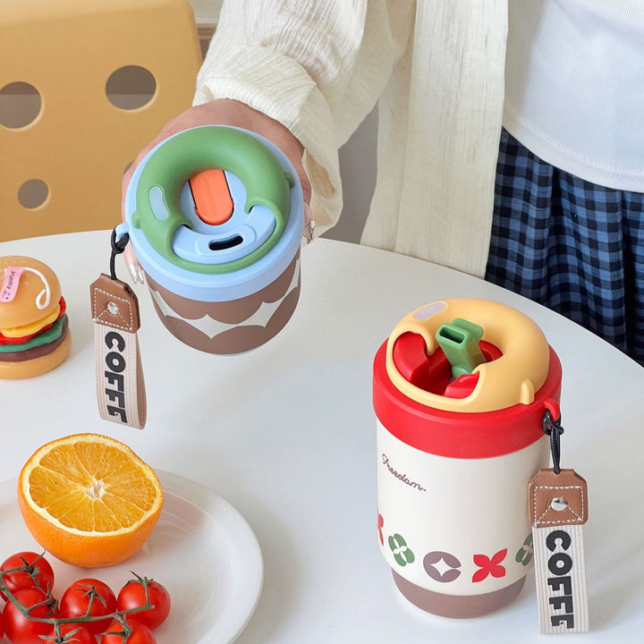 Women's Insulated Coffee Cup with Practical Closure Mechanism Bowlift