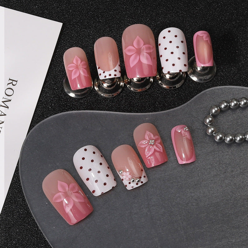 Floral Embellished Press-On Nail Set Bowlift