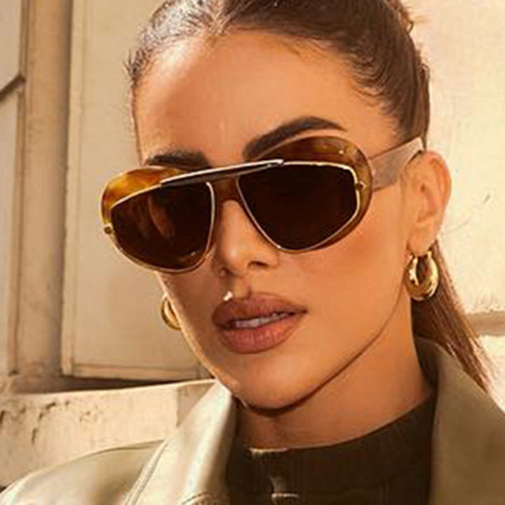 Women futuristic sunglasses with elegant frame Bowlift