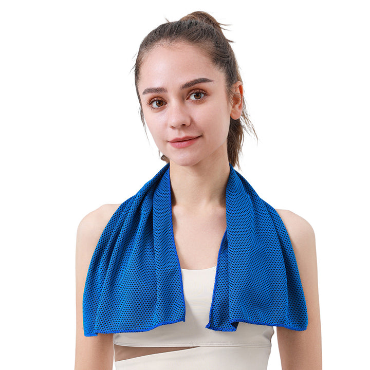 Women's Cooling Sports Towel made of breathable microfiber fabric Bowlift