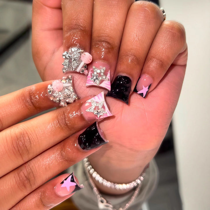 Glamorous Decorative Press-On Nail Art Bowlift