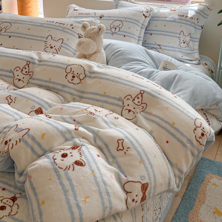 Plush Teddy-Print Reversible Comforter Set