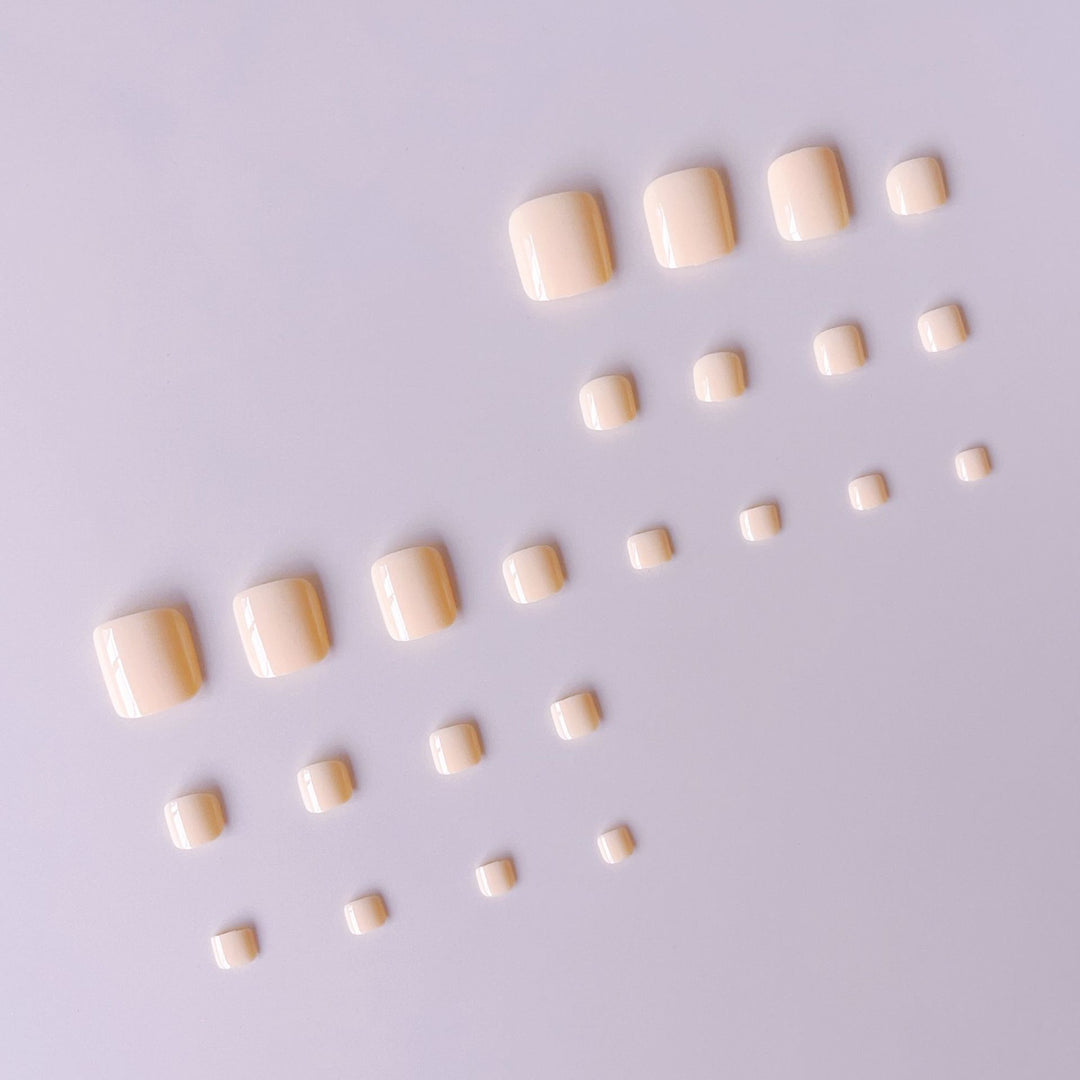 Art nail set with high-quality, smooth finish Bowlift
