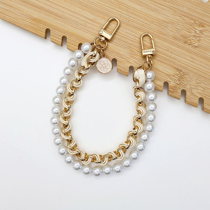 Chic Pearl-Chain Eyewear Holder Bowlift