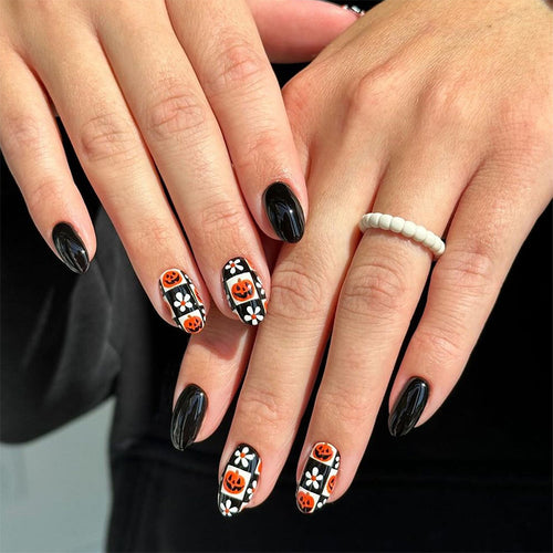 Halloween-Themed Press-On Nail Set Bowlift